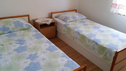 Apartman Miljenko TERASEA Apartment in Murter