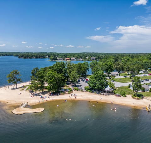 Nearby landmark, Lake view