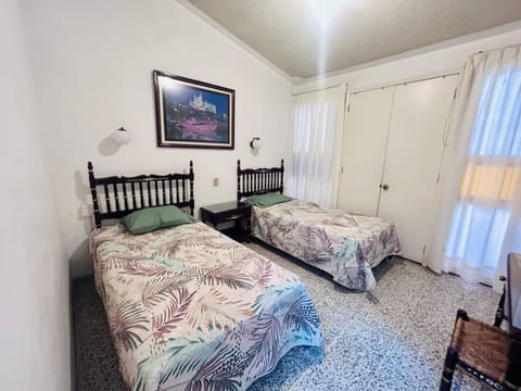 Chalet Azul a 3 min del parque acuático House in Ixtapan de la Sal