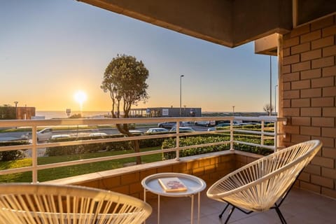 Patio, View (from property/room), Balcony/Terrace, Sunset