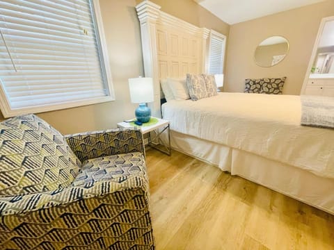 Eastgate 14A beautiful townhouse Apartment in Hammond