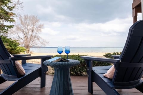 Balcony/Terrace, Lake view