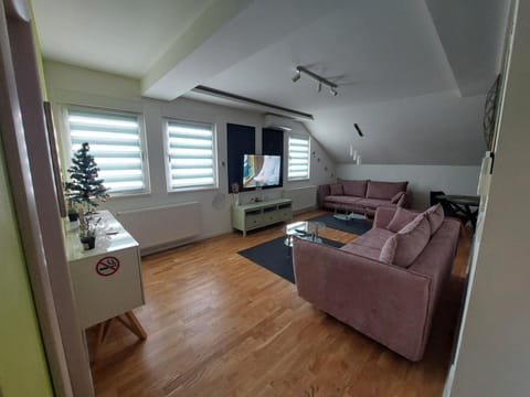 Oaza apartmani Jakovo VENERA Apartment in Belgrade