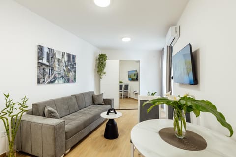 Apartments Ivo Herceg Novi Apartment in Dubrovnik-Neretva County