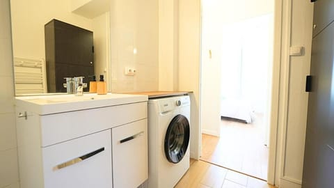 Bathroom, wardrobe, washing machine