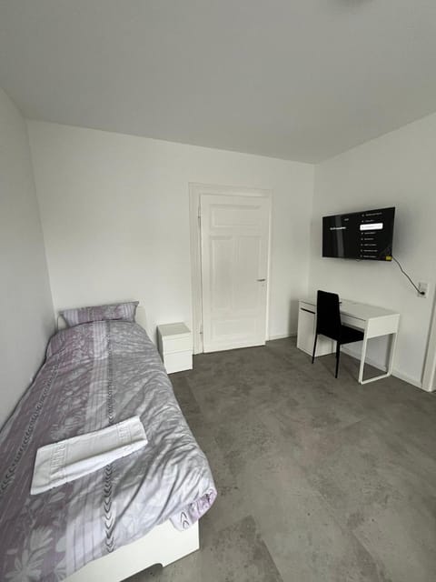 TV and multimedia, Bedroom