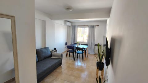 TV and multimedia, Living room, Dining area