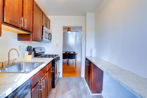 dishwasher, microwave, oven, stove, toaster, kitchen