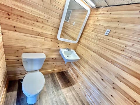 Bayside Cottage-Bayfront-Pet Friendly House in Saint George Island