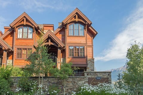 Le Praz at Courcheval by Exceptional Stays Villa in Telluride