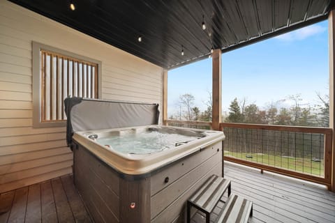 Luxury Trails Escape House in Watauga