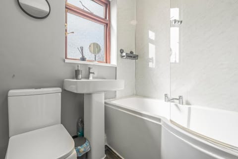 Toilet, Bathroom, Bath