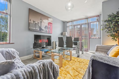 Spacious 4-Bedroom Home in Peaceful Coventry Spot House in Coventry