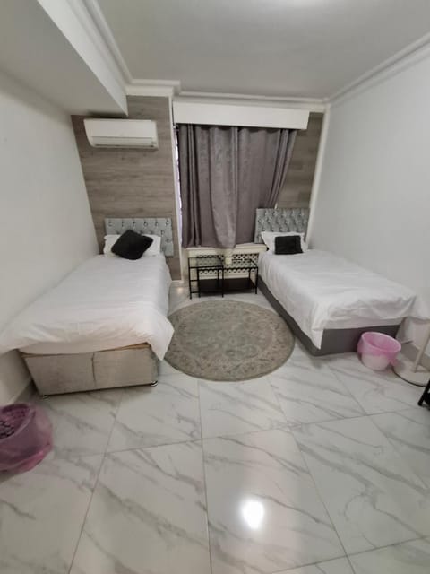 Relaxing 3BR Apartment-Book Now Apartment in England