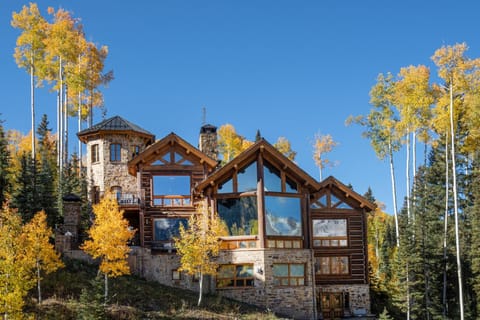 Picture Perfect by Exceptional Stays Chalet in Mountain Village