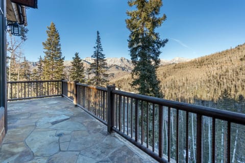 Two Trails by Exceptional Stays Chalet in Mountain Village