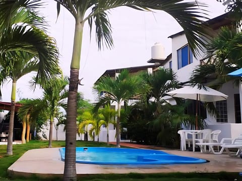 Property building, Swimming pool