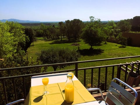 Spring, Off site, Day, Natural landscape, View (from property/room), Balcony/Terrace, Garden view