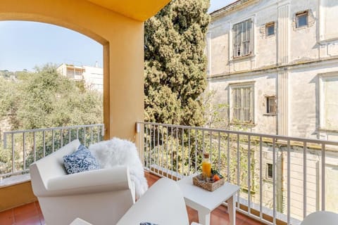 Property building, Patio, Spring, Day, View (from property/room), Balcony/Terrace, Balcony/Terrace, Seating area, Dining area