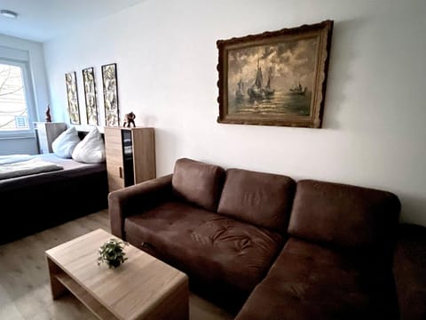 NEU Goldstadt Gallery City Suite Zentrum Pforzheim am Schlössle Apartment in Pforzheim