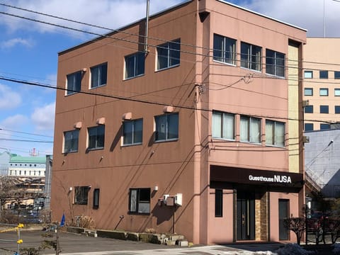 Property building, Day