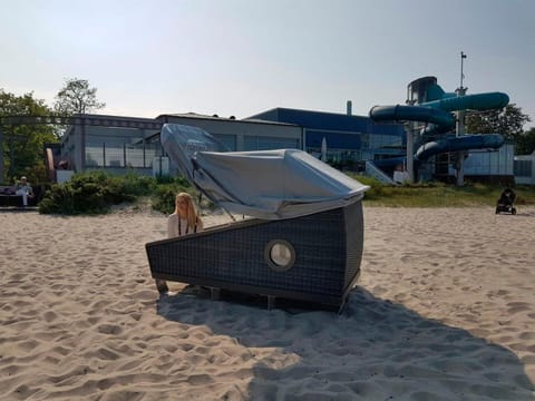 Schlafstrandkorb Nord -Höhe Jungfernstieg Luxury tent in Eckernförde