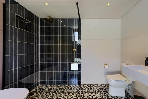 Substation Turned Cozy Retreat in Sea Point Apartment in Sea Point