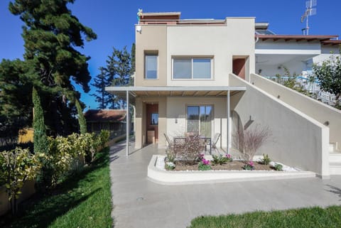 Porto Luxury Villa Apartment in Halkidiki