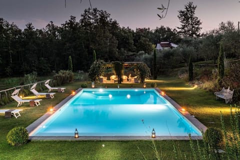 Villa Querciabella Villa in Lucca