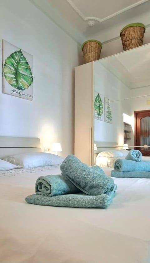 Luxury house 50m from the Sea, near the Center Apartment in Savona