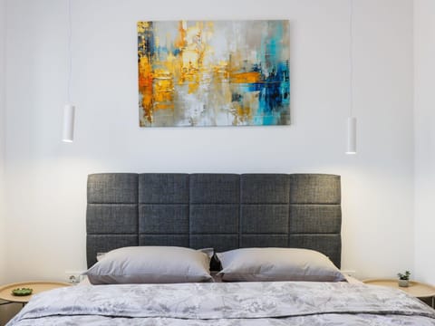 Bed, Decorative detail