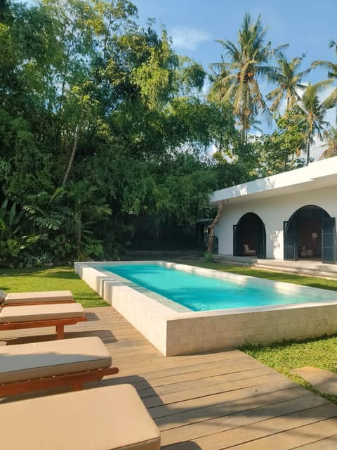 Day, Garden, Pool view, Swimming pool, sunbed