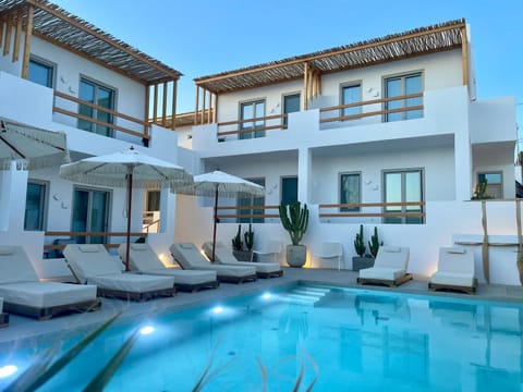 Property building, Patio, Day, Balcony/Terrace, Pool view, Swimming pool, sunbed, Internal: Not applicable to any particular room