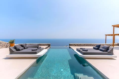 Day, Natural landscape, View (from property/room), Sea view, Swimming pool, sunbed