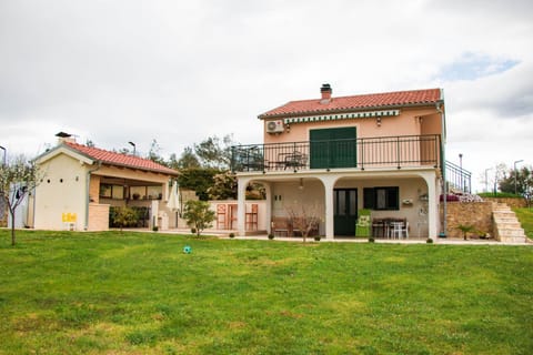 Property building, Natural landscape