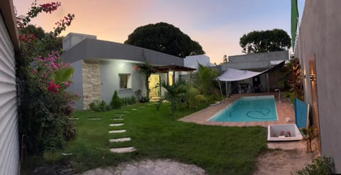 Property building, Patio, Natural landscape, Garden, Garden, Garden view, Pool view, Swimming pool