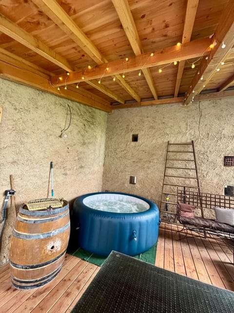 Hot Tub, Balcony/Terrace