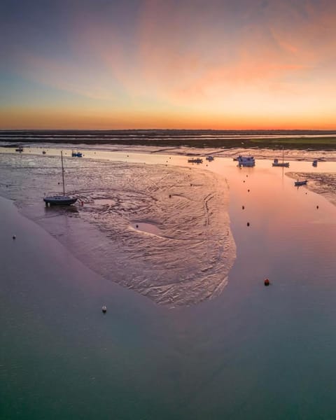 The Beach House East Mersea Apartment in Mersea Island