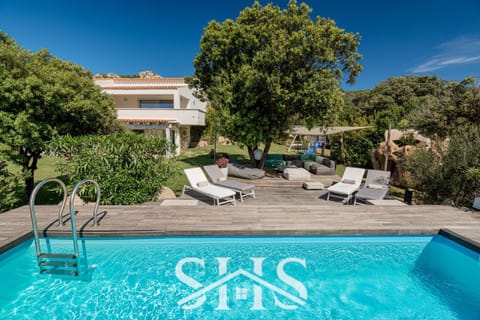 Villa Elena - Oasi di Charme con piscina Villa in Sardinia