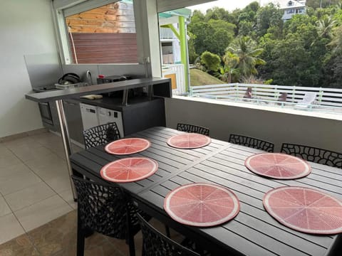 Appartement confortable à Le Gosier avec piscine Apartment in Le Gosier