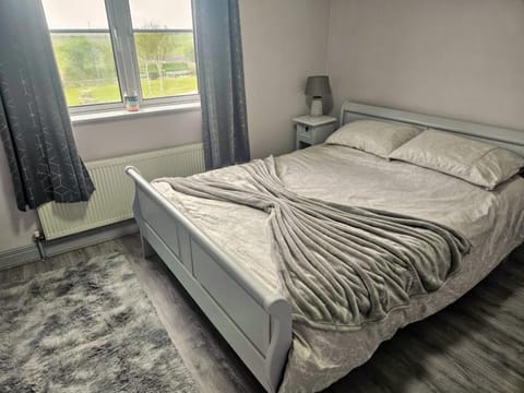 Enniscrone Guest Rooms Vacation rental in County Sligo