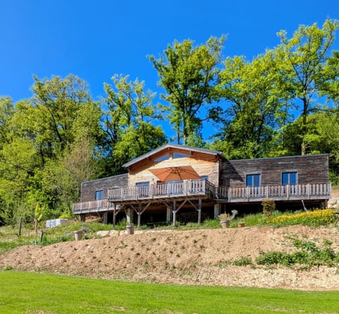 Property building, Garden, Garden