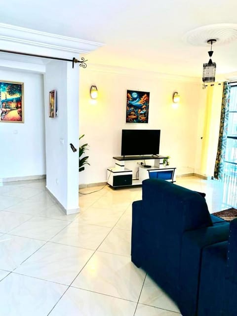 TV and multimedia, Seating area