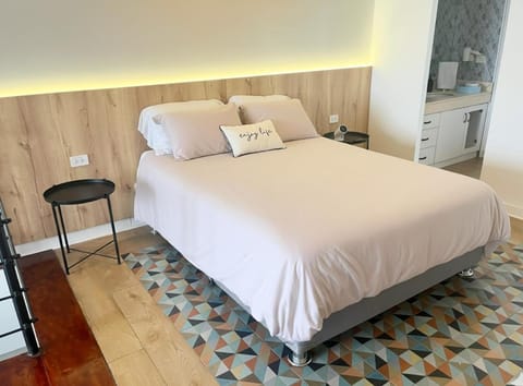 Bed, Bedroom