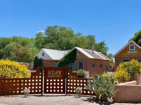 Stay Old Town Road House in Albuquerque