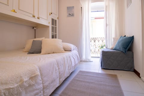 245c - Casa Johanna, Centro Storico, 140metri dalla Baia del Silenzio PATRIMONIO UNESCO spiaggia e mare Apartment in Sestri Levante