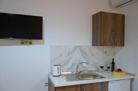 Tile Apartments 6 Apartment in Agia Marina