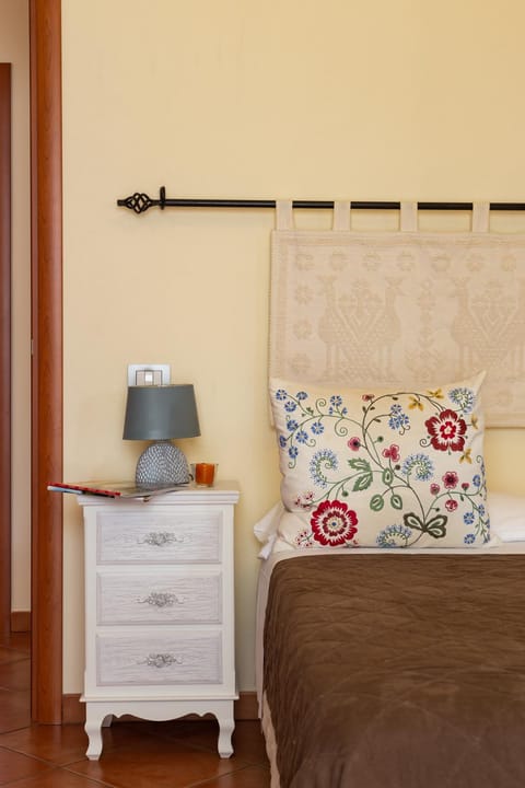 Noelia guesthouse Bed and Breakfast in Bosa