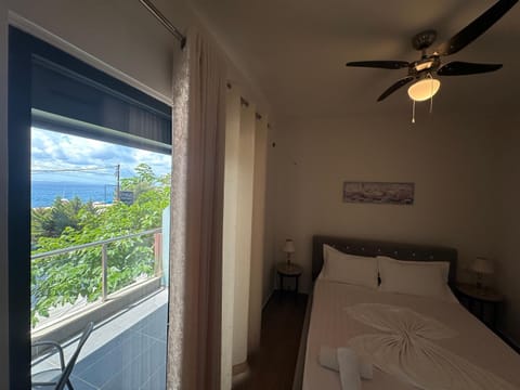 Bedroom, Sea view