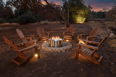 Yosemite Sunrise Retreats House in Bootjack